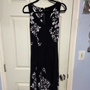 Black floral jumpsuit sleeveless once worn